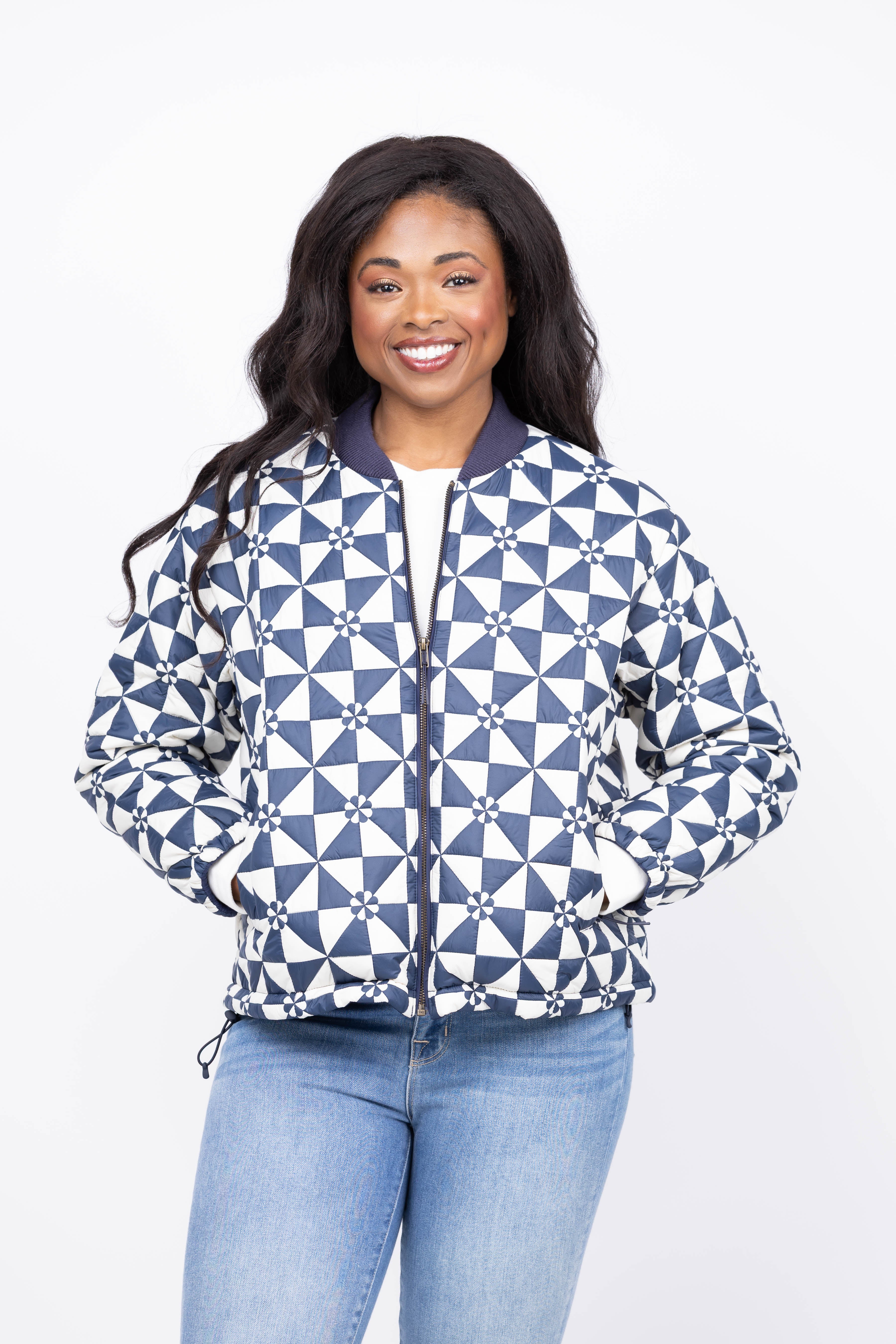 The Great. The Alps Puffer Jacket in Quilted Vintage Navy