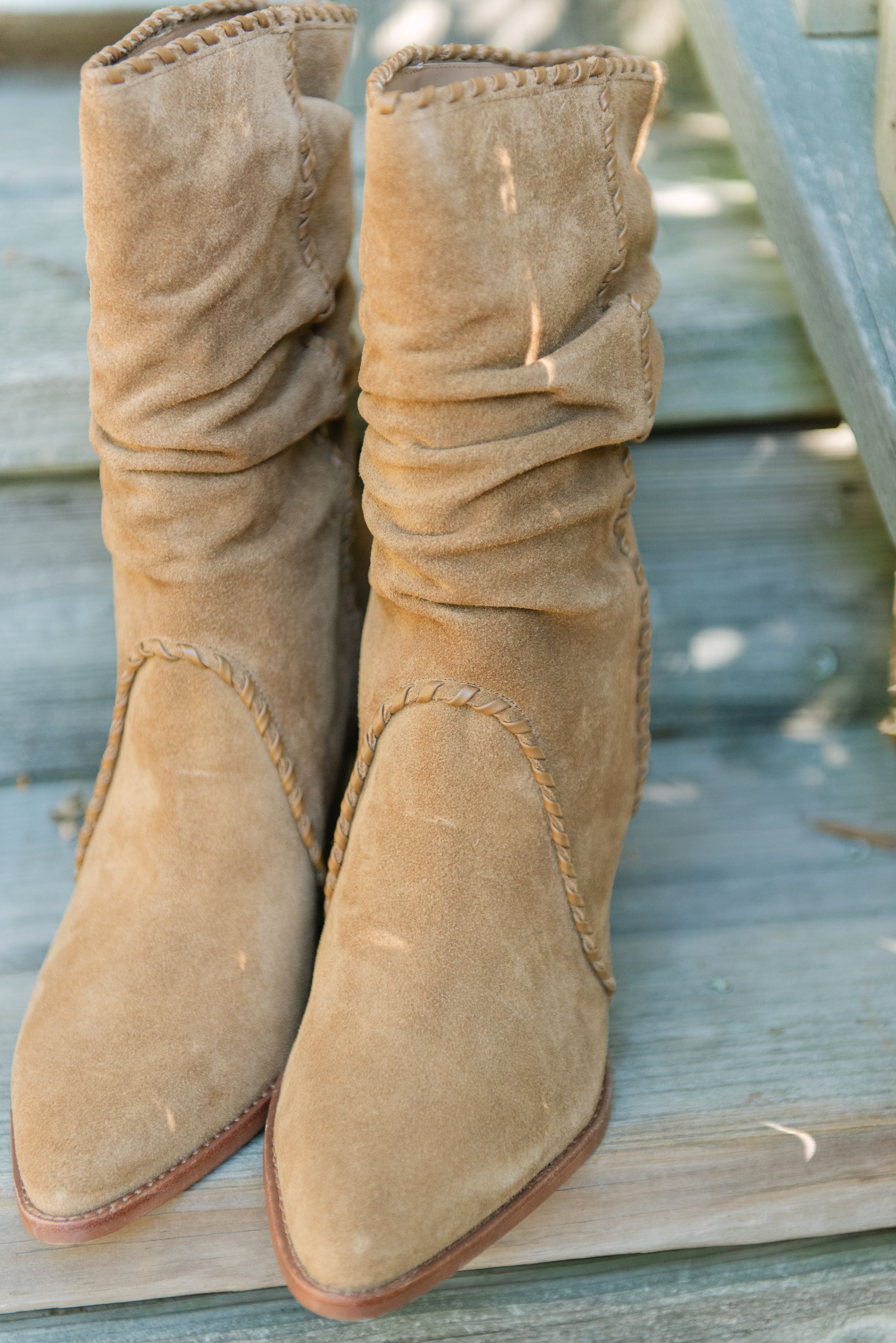 Dolce Vita Julith Boots in Light Brown Suede