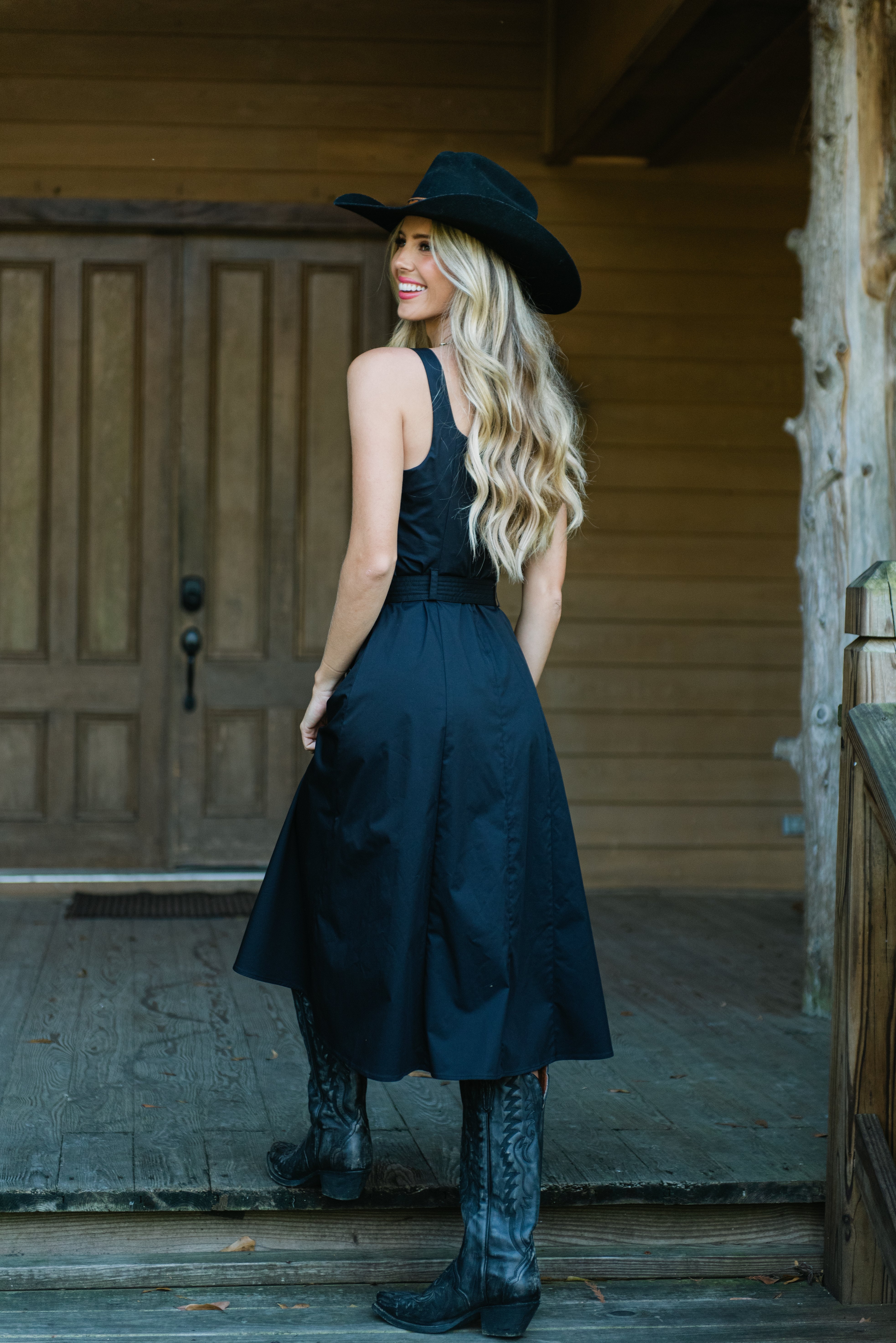 L'AGENCE Tazia Scoop Neck A Line Dress in Black