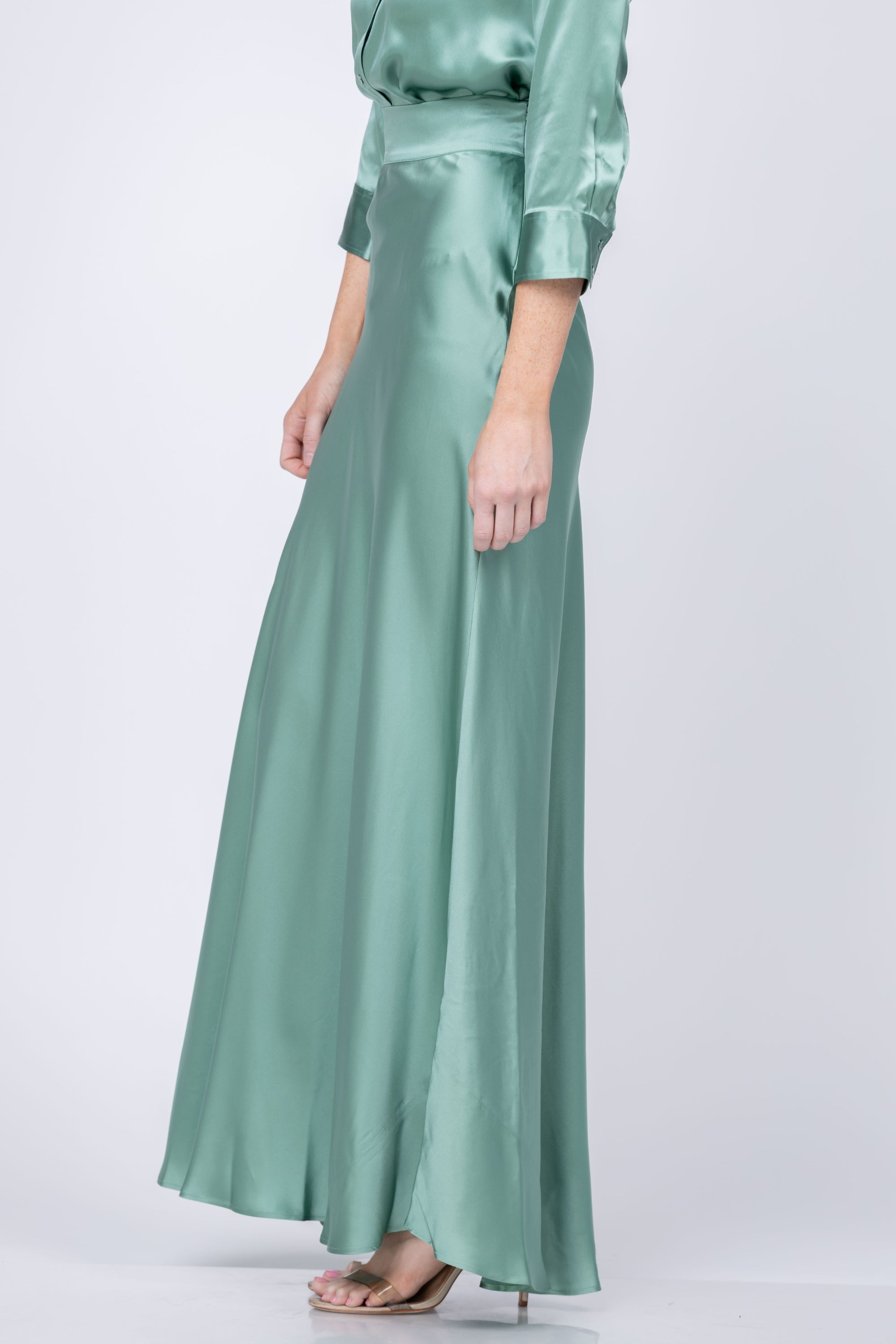 L'AGENCE Ryker Waistband Bias Skirt in Malachite Green