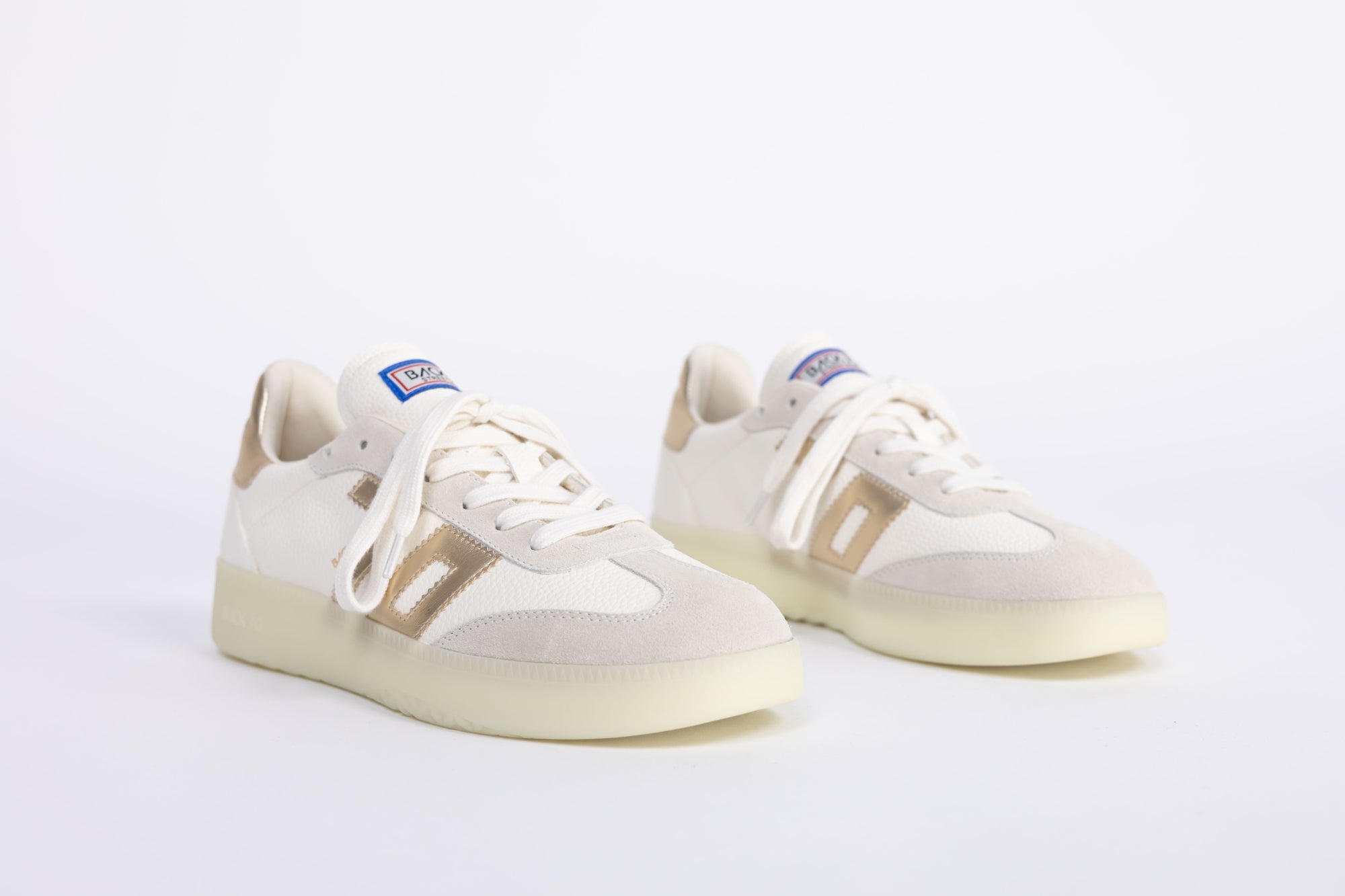 Back 70 Boston 2502 Sneaker in Metallic Gold