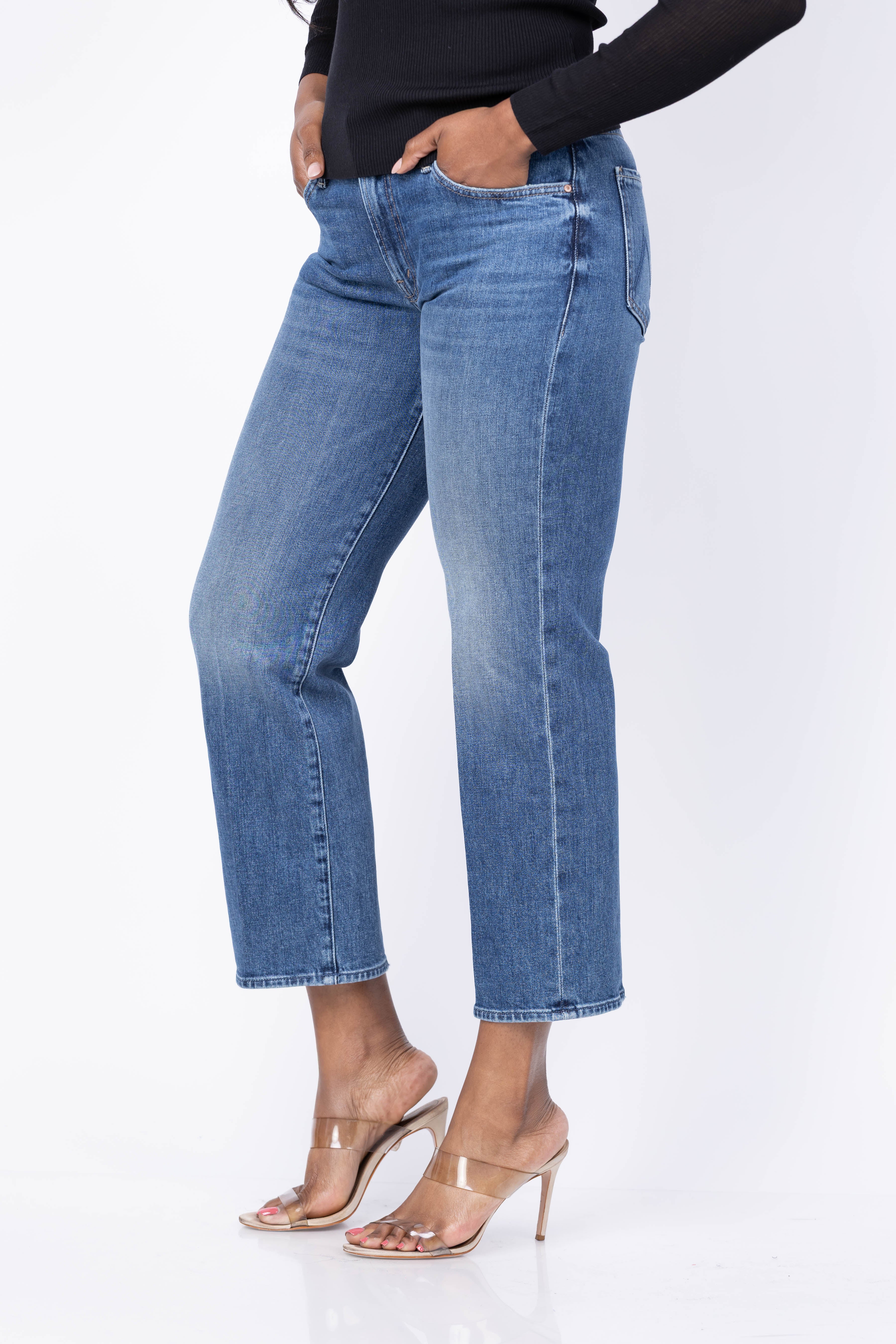 MOTHER Denim The Mid Rise Rambler Zip Ankle in Tambourine Man