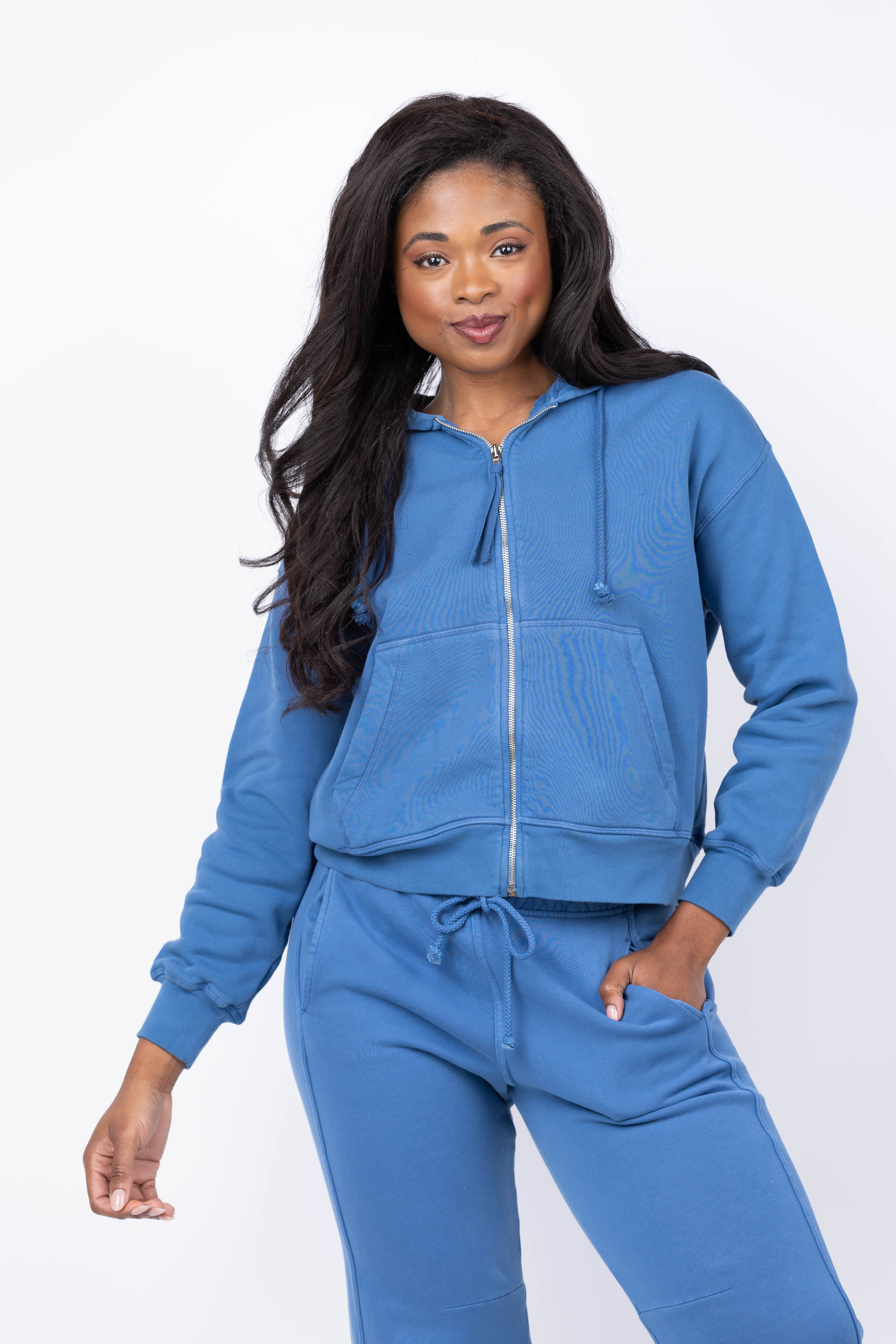 XiRENA Smith Sweatshirt in Storm Blue