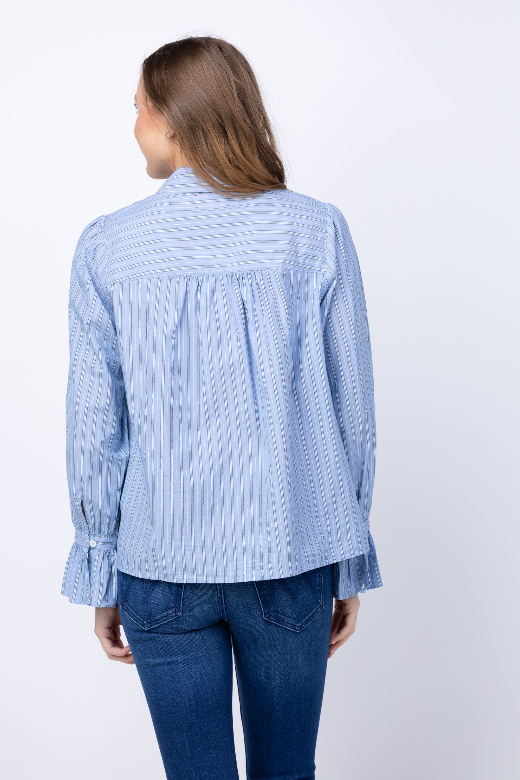 XiRENA Sybil Shirt in Chambray Teal Stripe