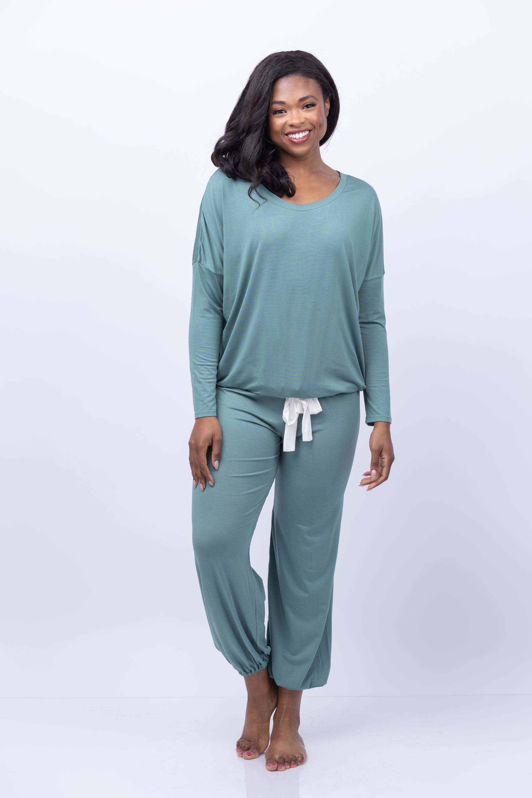 Eberjey Gisele Modal Slouchy Pajamas Set in Agave/Ivory – CoatTails