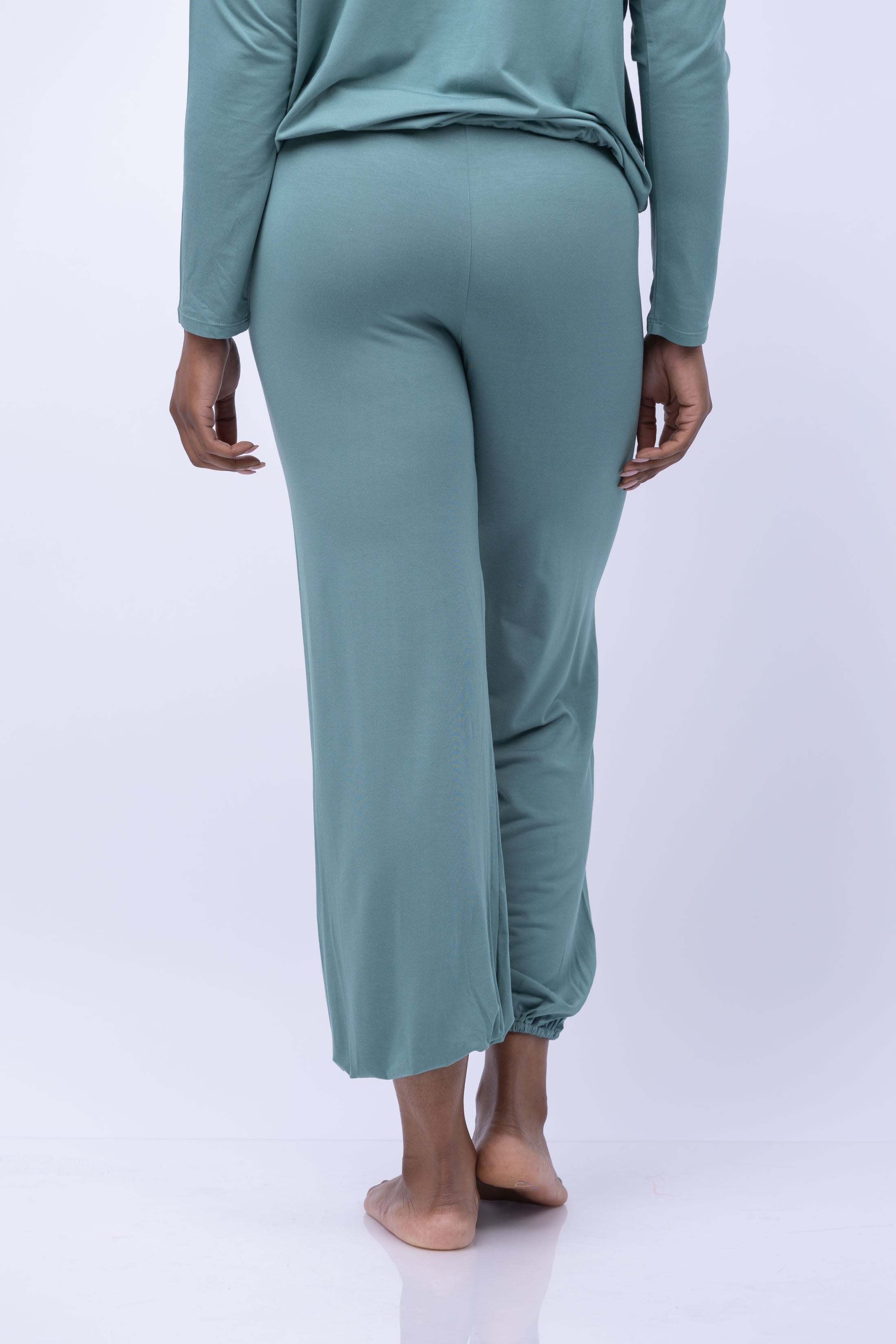 Eberjey Gisele Modal Slouchy Pajamas Set in Agave/Ivory