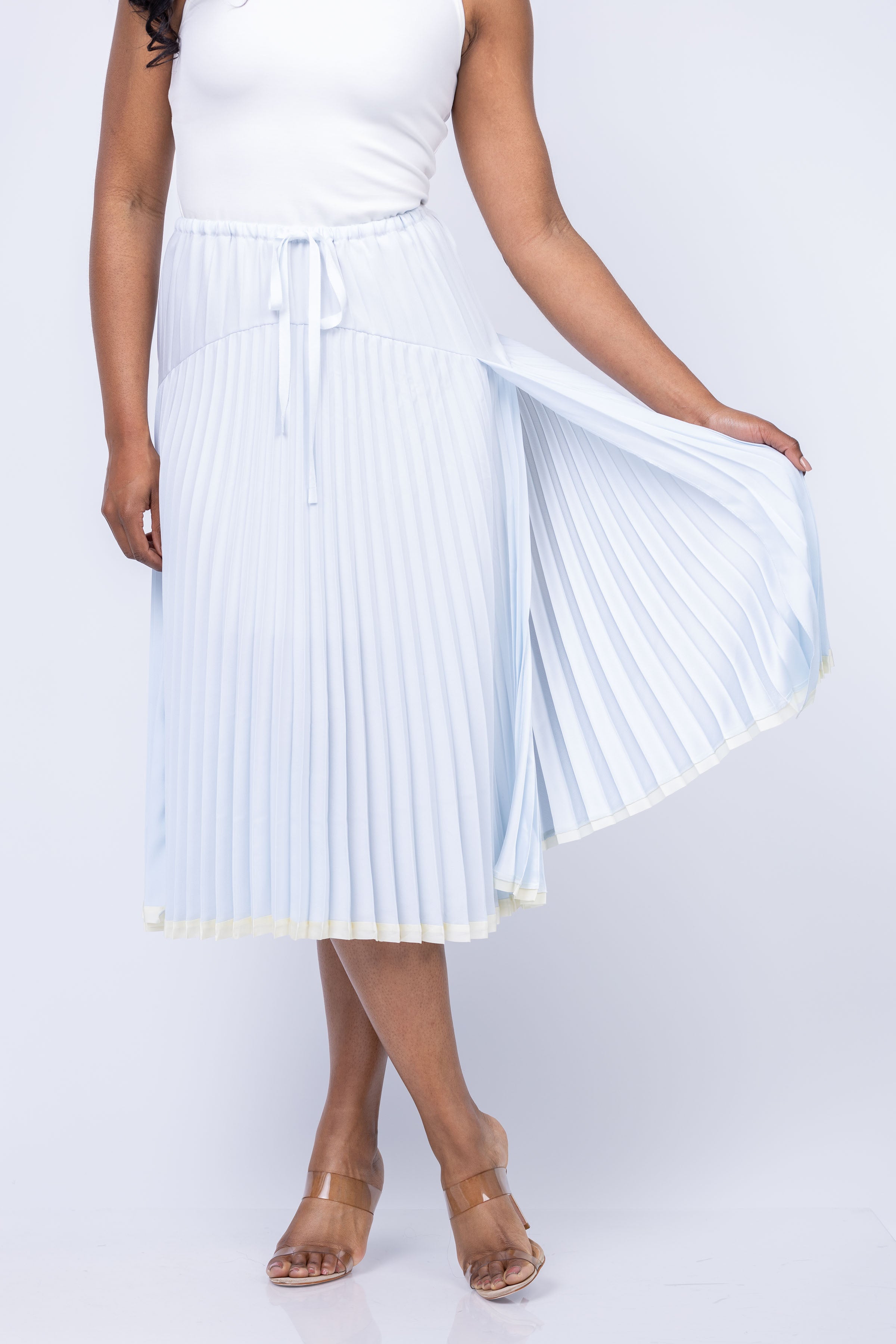 Vince Pleated Tiered Skirt in Sky Mist
