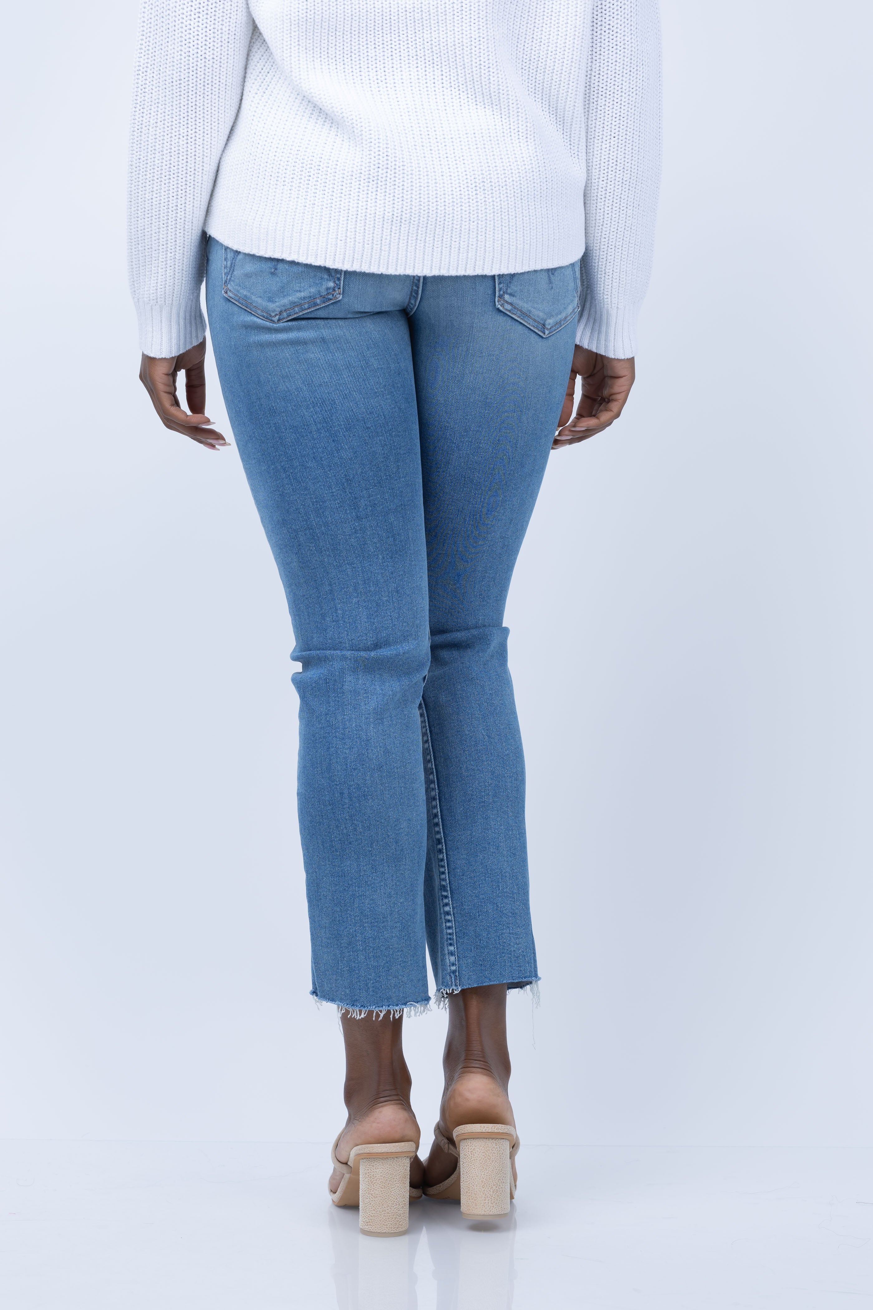 Mother Denim Mid Rise Rider Flood in Monkey in Middle