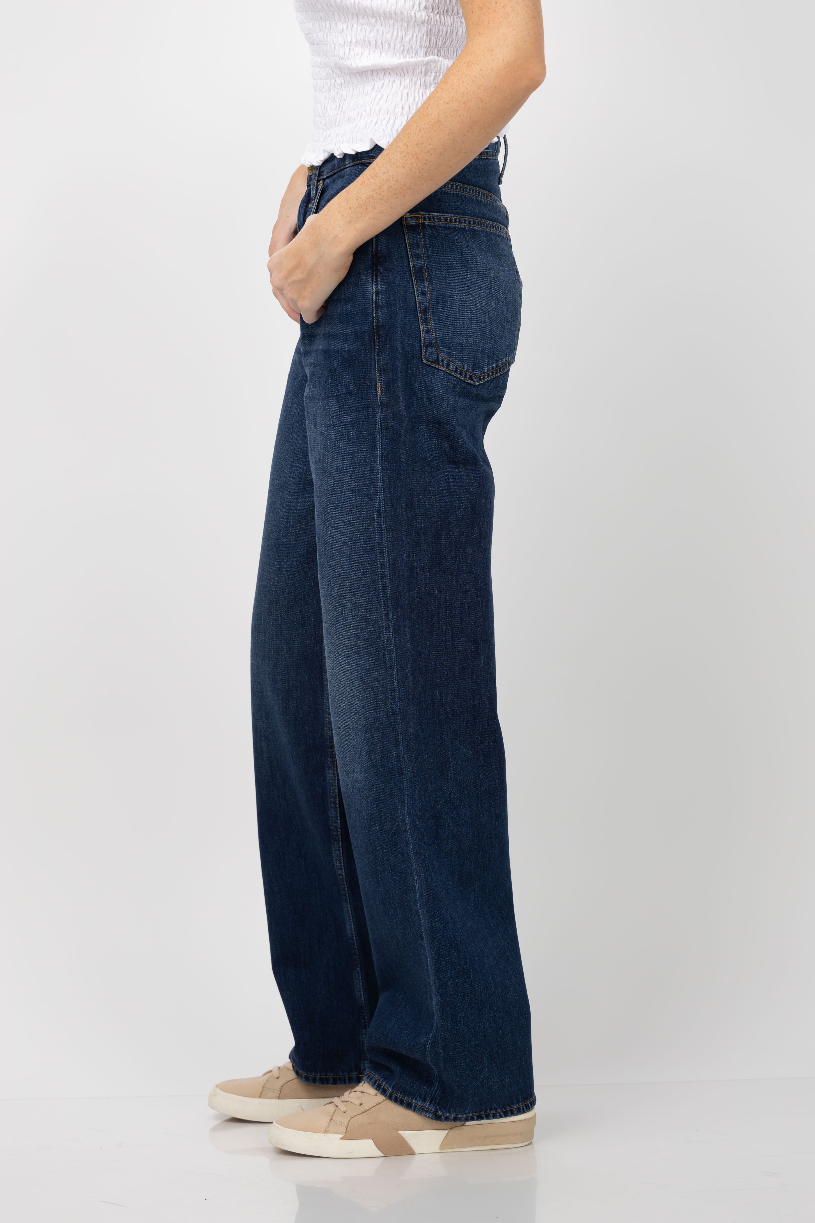 Rag & Bone Logan Wide Leg Jeans in Annalise