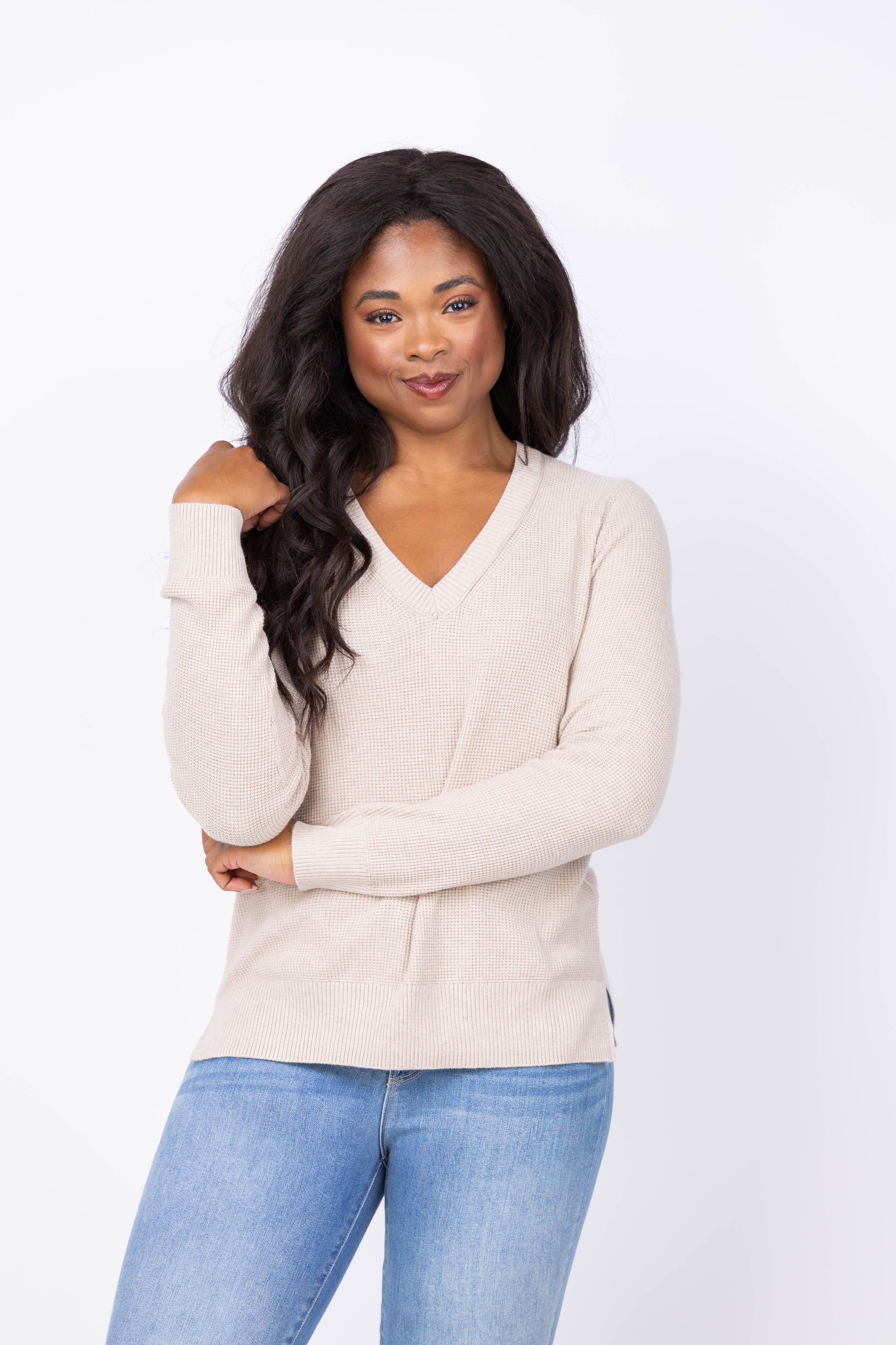Nic + Zoe Waffle Stitch V-Neck Sweater in Taupe