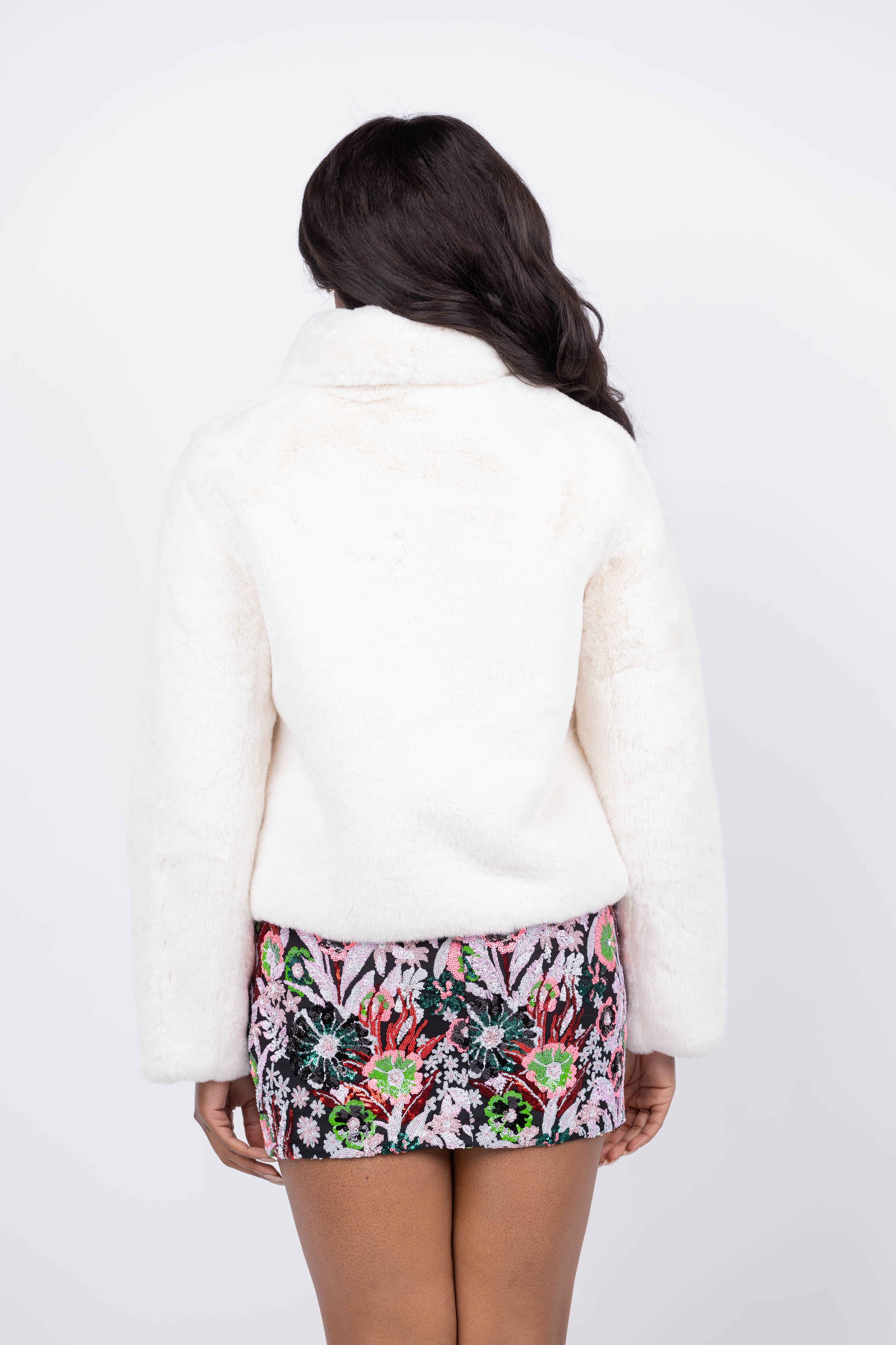 SOIA & KYO Kendell Boxy Fur Jacket With Scarf in Powder