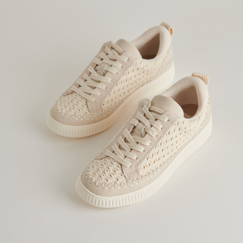 (取寄) ドルチェヴィータ レディース ニコナ Dolce Vita women Dolce Vita Nicona White/Black Knit Dolce Vita Nicona Sneakers in Sandstone Knit